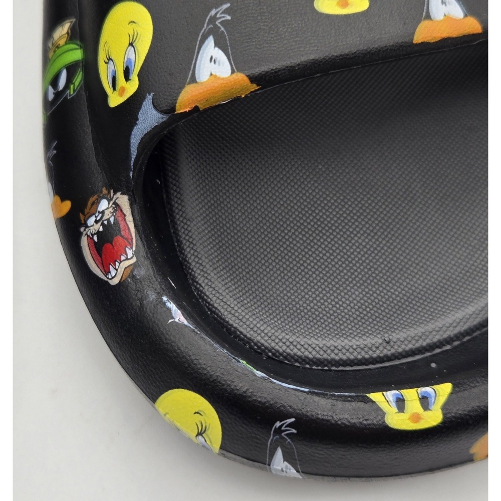 Ground Up Looney Tunes Flip Flops Mens 13‎ Black Cartoon Character Slide Sandals - Picture 9 of 10